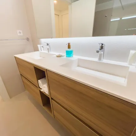 Apartment On The Golden Mile Marbella