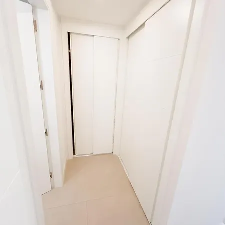Apartment On The Golden Mile