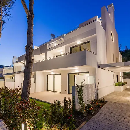 Apartment On The Golden Mile