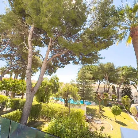 Apartment On The Golden Mile Marbella