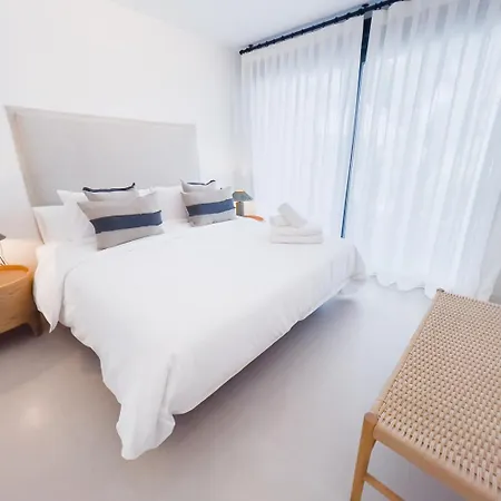 Apartment On The Golden Mile *